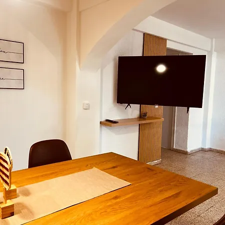 Boliches, Pax6, Wifi And Pool Apartment *
