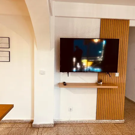 Boliches, Pax6, Wifi And Pool Apartment