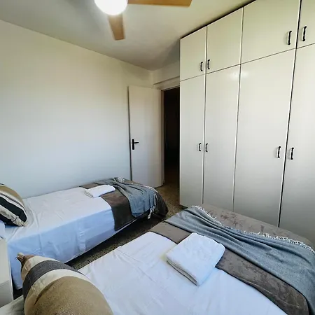 Boliches, Pax6, Wifi And Pool Apartment *