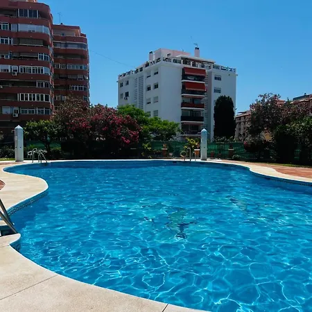 Boliches, Pax6, Wifi And Pool * Fuengirola